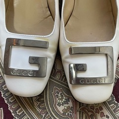 GUCCI ミッドヒール　パンプス　Gマーク mの画像