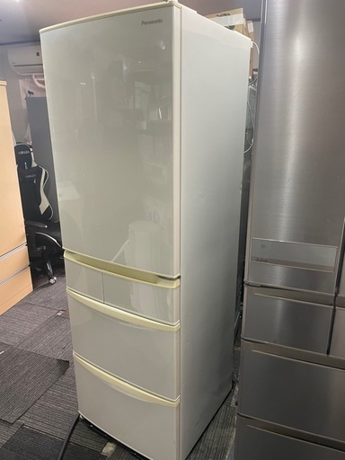 北九州市内配送設置無料　保証付き パナソニック Panasonic 冷蔵庫(426L・右開き）5ドア ハーモニーホワイト NR-ETR