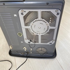 本日限定価格　MITSUBISHIファンヒーターの画像