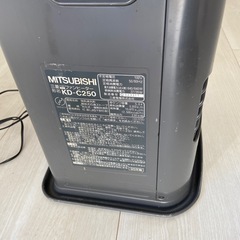本日限定価格　MITSUBISHIファンヒーターの画像