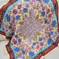 ０円　スカーフ