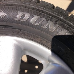 ダイハツ純正アルミ付き 深溝スタッドレス 4本組みの画像