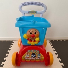 【決まりました】アンパンマンのショッピングカート