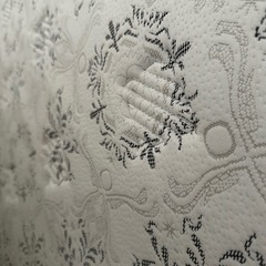 【引取限定】６万円程のダブル　マットレス　グランリーヴェGRANREVEの画像