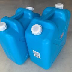 差し上げます）灯油ポリタンク 18L ２個