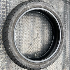 中古タイヤ140 70 19