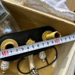 洗面台用の蛇口の画像