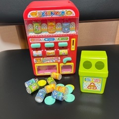お値下げ致しました⭐️ごっこ遊びセット 多色 おもちゃ　おままごと　マック　自動販売機　アイスクリームの画像