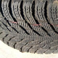 18インチスタッドレスタイヤ4本の画像