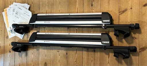 美品　トヨタ純正　THULE スキーキャリア ２個セット　鍵付き取扱説明書