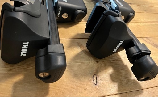 美品　トヨタ純正　THULE スキーキャリア ２個セット　鍵付き取扱説明書