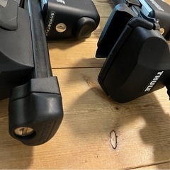 美品　トヨタ純正　THULE スキーキャリア ２個セット　鍵付き取扱説明書の画像