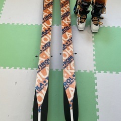 スキー&クライミングスキンとスキーブーツ