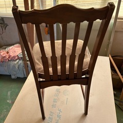 椅子
の画像