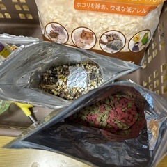 ハムスター飼育グッズの画像