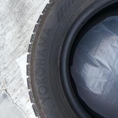 4本セット！ヨコハマ スタッドレスタイヤ22年製の画像