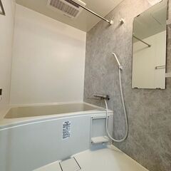 21.3帖のリビングをかまえた2LDK、公園が隣接していて子育てファミリーにオススメの物件です！ − 愛知県