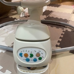 ベビー電動式揺かごベッドの画像