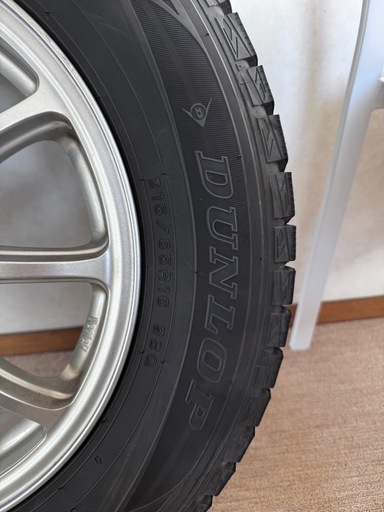 215/65R16 スタッドレスタイヤホイール付