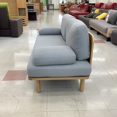 【トレファクマーケット千葉おゆみ野店】ご来店いただける方限定！コアラマットレス CHILLAX 2人掛けソファー グレー 2023年製 ファブリック のご紹介です！の画像
