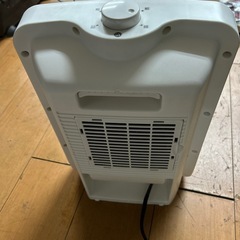 セラミックファンヒーター　暖房の画像