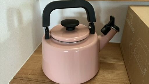 ※値下げしました。★新品笛吹ケトル、富士ホーローやかん、北欧スタイル