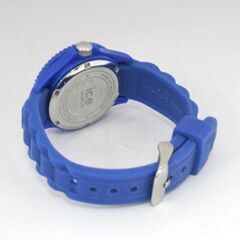 動作品 ice watch 000.125 クオーツ式腕時計 3針 デイト 逆回転防止ベゼル 青 ラバーバンド 24年12月電池交換 札幌市 清田区 平岡の画像
