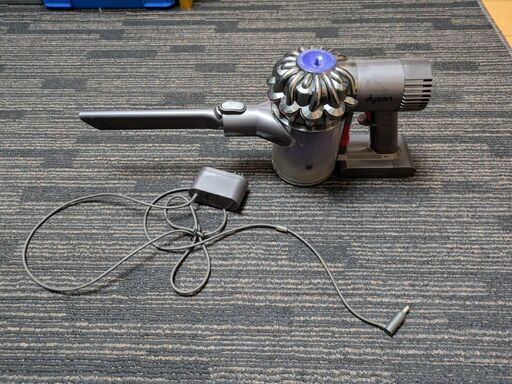 Dyson DC61 ハンディクリーナー　中古品