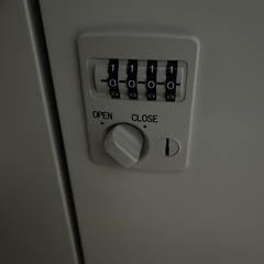 A-300 未使用❗️6人用ロッカー　大幅値下げ！　の画像