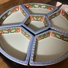 値下げ〜有田焼回転オードブル