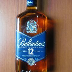 バランタイン　12年　40度　７００ML　正規品（サントリー社）