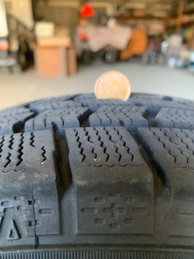 スタッドレス4本セット175/70R14