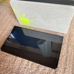 ニンテンドーSwitch有機ELほぼ新品の画像