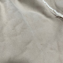 ユニクロ　Mサイズ　ムートン　フリース　ボア　あたたかいの画像