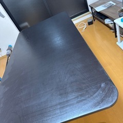 ダイニングテーブルの画像