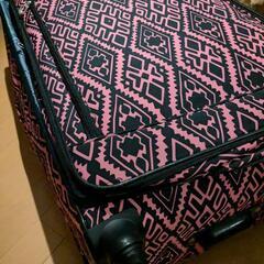 スーツケースの画像