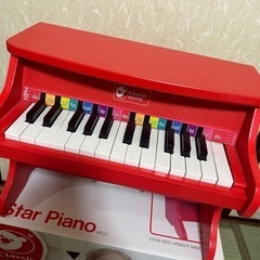 おもちゃ ピアノ  クリスマスの画像