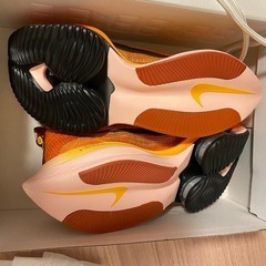 NIKE AIR ZOOM ALPHAFLY NEXT%