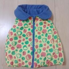 新品　キムラタン　リバーシブル中綿ベスト130の画像