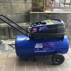 コンプレッサー