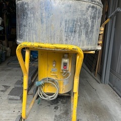 モルタルミキサーの画像