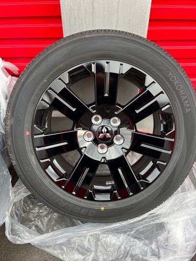 ［新品同様］デリカD5 タイヤホイール4本セット シャモニー