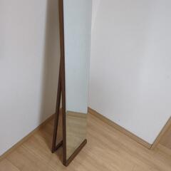 鏡（木製枠）の画像