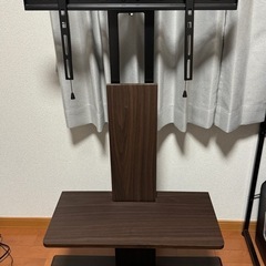 美品　テレビスタンド　65v対応　壁寄せ