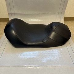 マジェスティ sg03j C ２型　希少　ローダウンシート