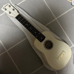 ウクレレ