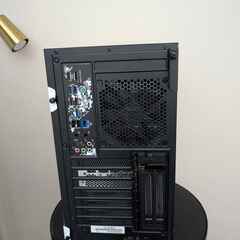 自作ゲーミングPC売ります！動作快適・即使用可能の画像