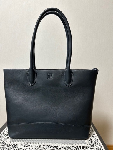 epe トートバック　スタンダードトート　ネイビー