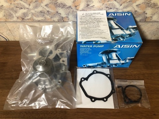 アイシン ウォーターポンプ WPF-025 X2111-AA280 X2111-AA260 スバル フォレスター レガシー 新品未使用品
