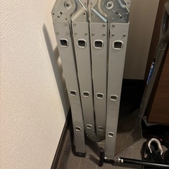 横に伸びる脚立！取引者決定しました